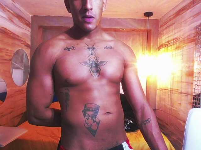 Live sex webcam photo for blake-jackson #276267189