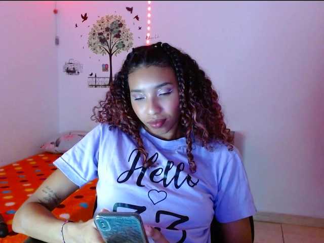 Live sex webcam photo for blessedperverse #277518799