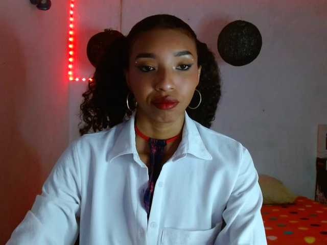 Live sex webcam photo for blessedperverse #277777844