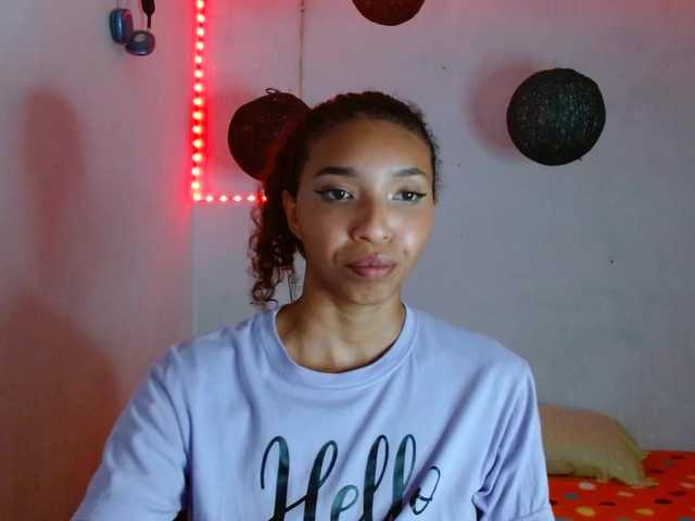 Live sex webcam photo for blessedperverse #277793775