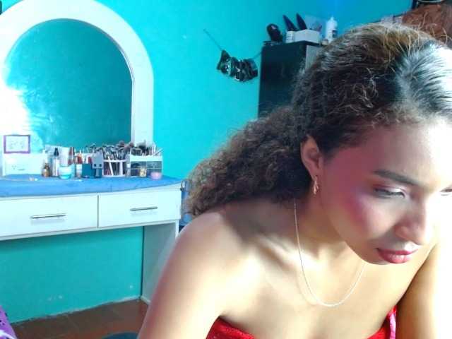 Live sex webcam photo for blessedperverse #292224044