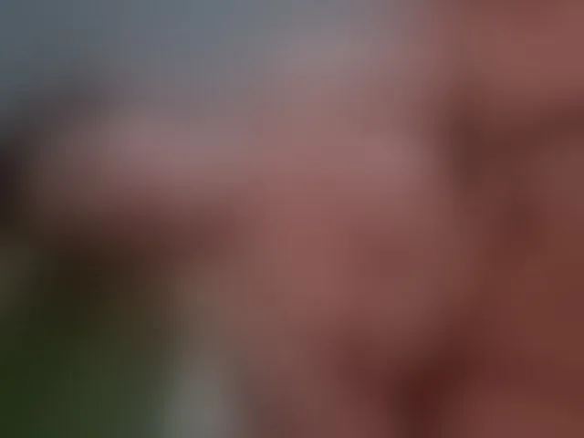 Live sex webcam photo for blondebab3 #271859178