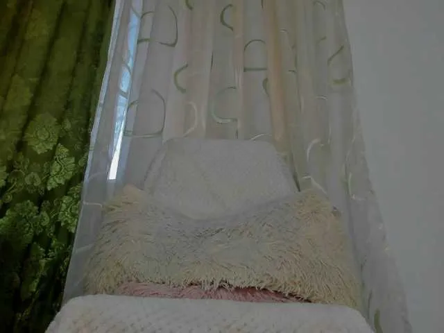 Live sex webcam photo for blondebab3 #272252539