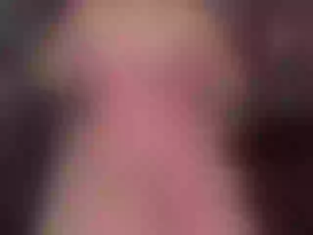 Live sex webcam photo for blondebab3 #274300801