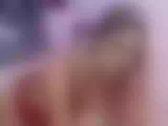 Live sex webcam photo for blondecat15 #291034412