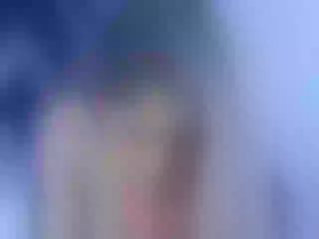 Live sex webcam photo for blondecat15 #291158159