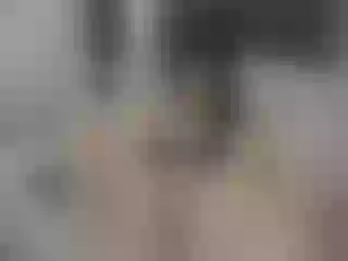 Live sex webcam photo for blondie-xxx #225997472