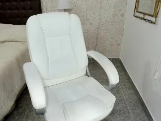 Live sex webcam photo for blondie-xxx #230815025