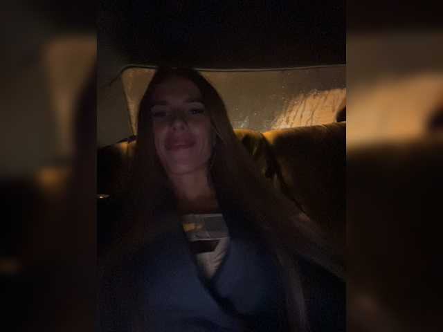 Live sex webcam photo for blondinochkaa #275304722