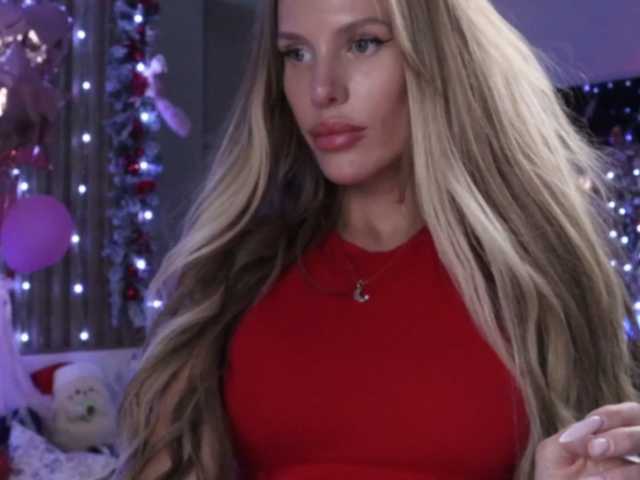 Live sex webcam photo for blondinochkaa #290299691