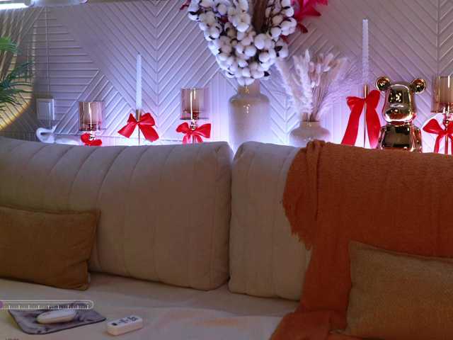 Live sex webcam photo for blondinochkaa #291641905