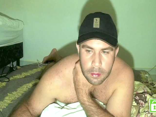 Live sex webcam photo for blondsexylatinman #277031675