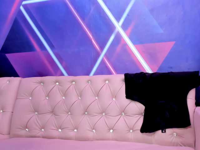 Live sex webcam photo for blow2job-lat #287994555