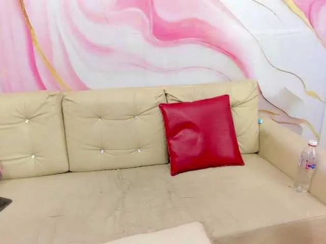 Live sex webcam photo for blow2job-lat #291246223