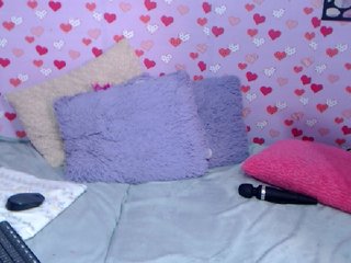 Live sex webcam photo for blowjobjobs #180515028