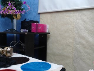 Live sex webcam photo for blowjobjobs #197387994