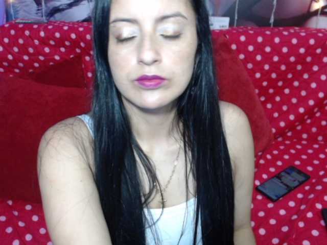 Live sex webcam photo for blowjobjobs #272792735