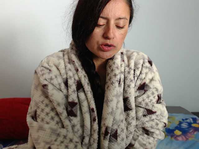 Live sex webcam photo for blowjobjobs #290420198