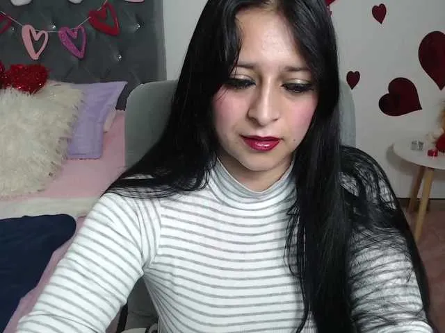 Live sex webcam photo for blue-mom #272401664