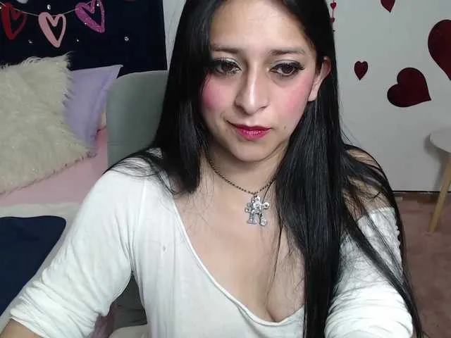 Live sex webcam photo for blue-mom #272570672