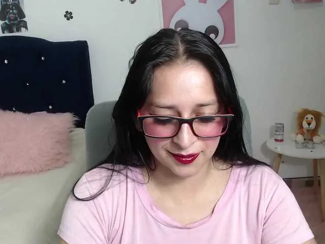 Live sex webcam photo for blue-mom #273548630