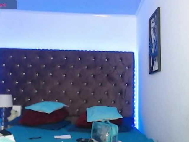Live sex webcam photo for blue-water-cs #290580254
