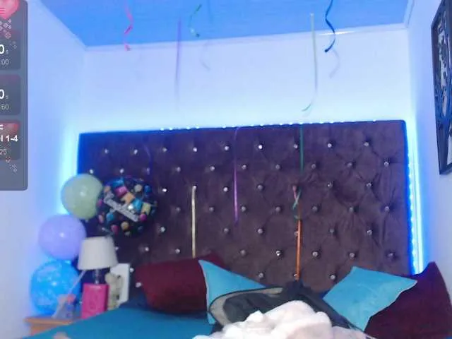 Live sex webcam photo for blue-water-cs #290770323
