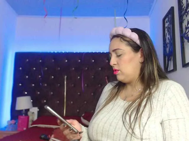 Live sex webcam photo for blue-water-cs #290804327