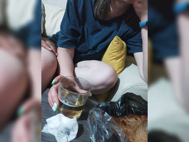 Live sex webcam photo for blue773 #275502457