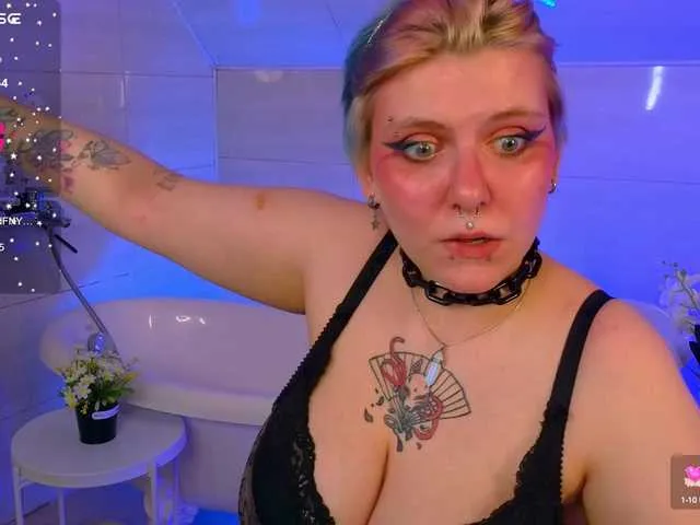 Live sex webcam photo for bluelunaray #291145095