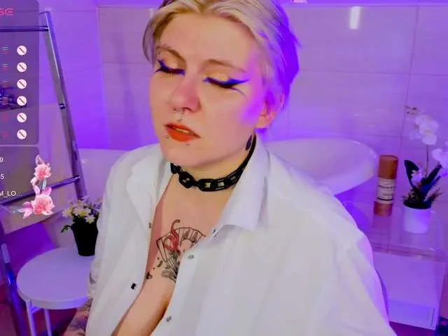 Live sex webcam photo for bluelunaray #291292893