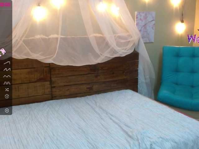 Live sex webcam photo for boddyballs #274596080