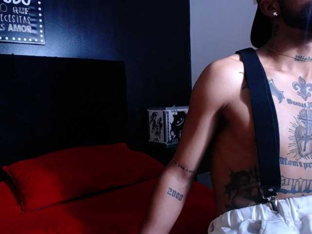 Live sex webcam photo for bomber-boy #278097298