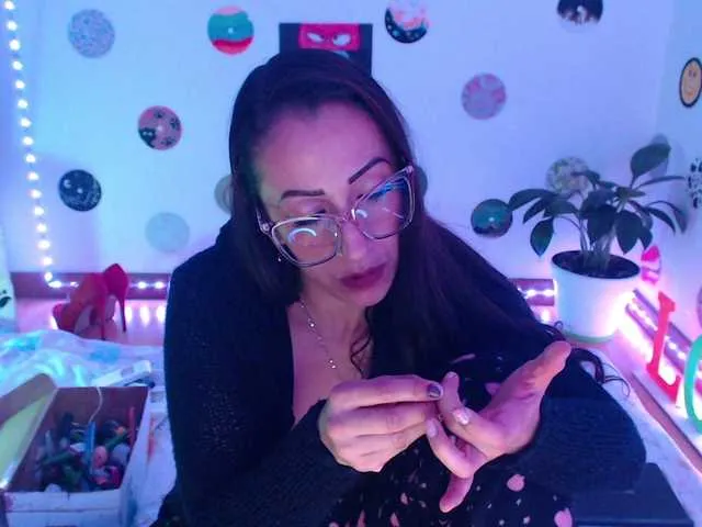 Live sex webcam photo for bomboncita288 #291205629