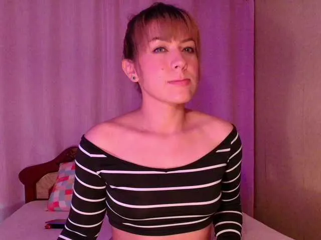 Live sex webcam photo for bombonsitoxxx #290470894