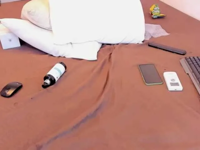 Live sex webcam photo for bonieklent #277712435