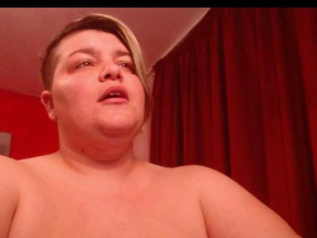 Live sex webcam photo for boommbi #271801411