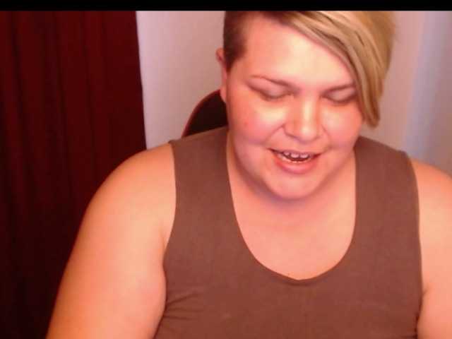 Live sex webcam photo for boommbi #272343246