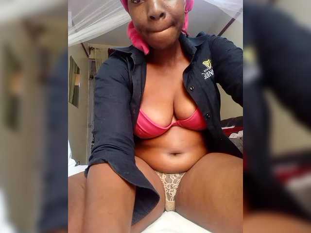 Live sex webcam photo for bootiliciousdiva #289627599