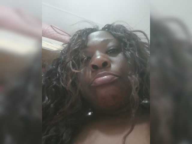 Live sex webcam photo for bootynoe #274444315