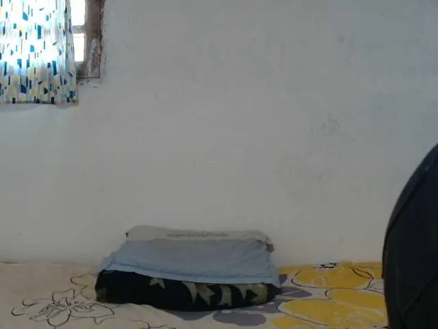 Live sex webcam photo for bootysexygirl #275433319