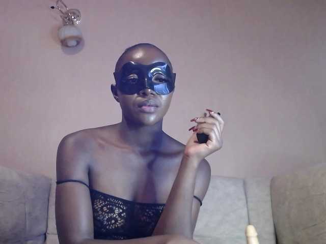 Live sex webcam photo for bordello1 #277202048