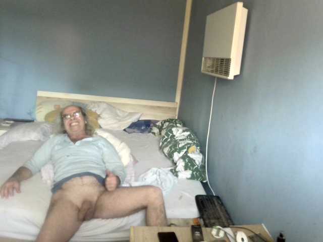 Live sex webcam photo for borut689 #277669435