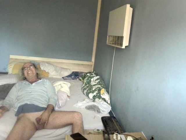 Live sex webcam photo for borut689 #277675235