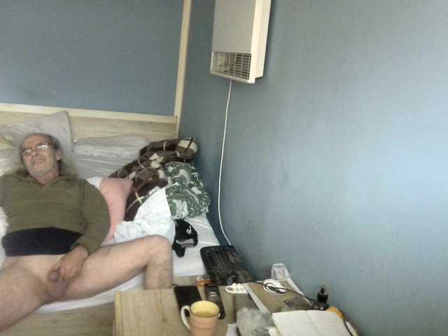 Live sex webcam photo for borut689 #277729350