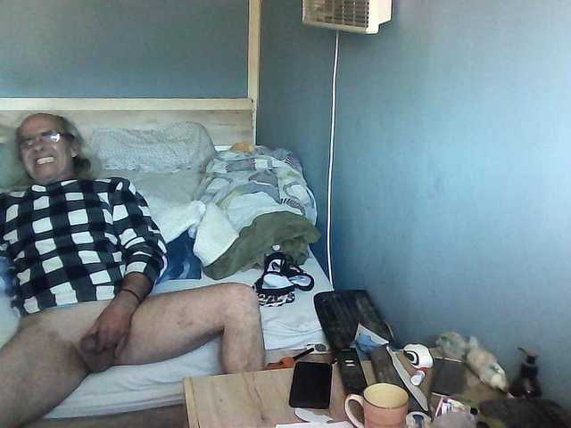 Live sex webcam photo for borut689 #277885943