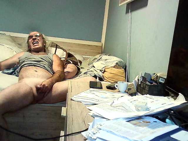 Live sex webcam photo for borut689 #292193895