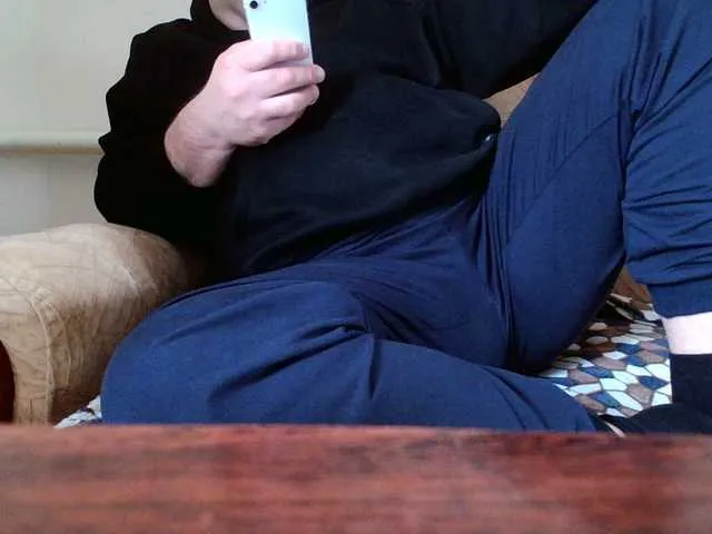 Live sex webcam photo for boy123023 #277938654