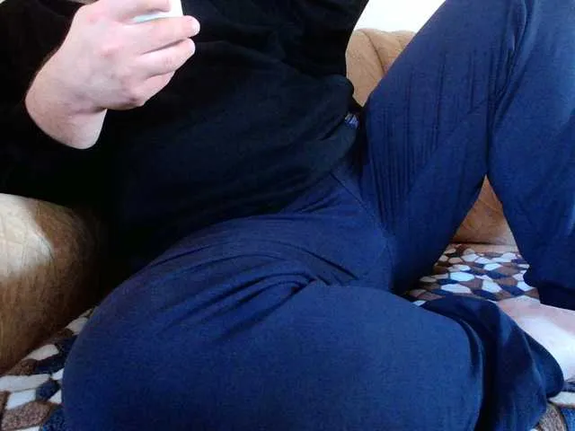 Live sex webcam photo for boy123023 #277956807