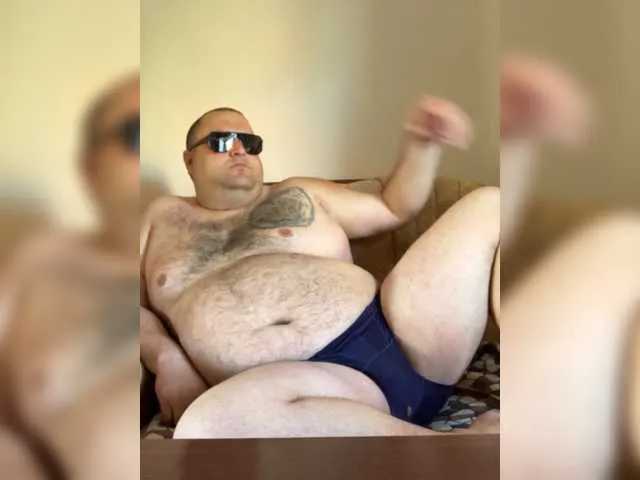 Live sex webcam photo for boy123023 #277996419